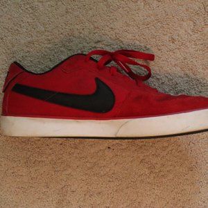 Nike Mavrk Low Red Shoes Size 12
